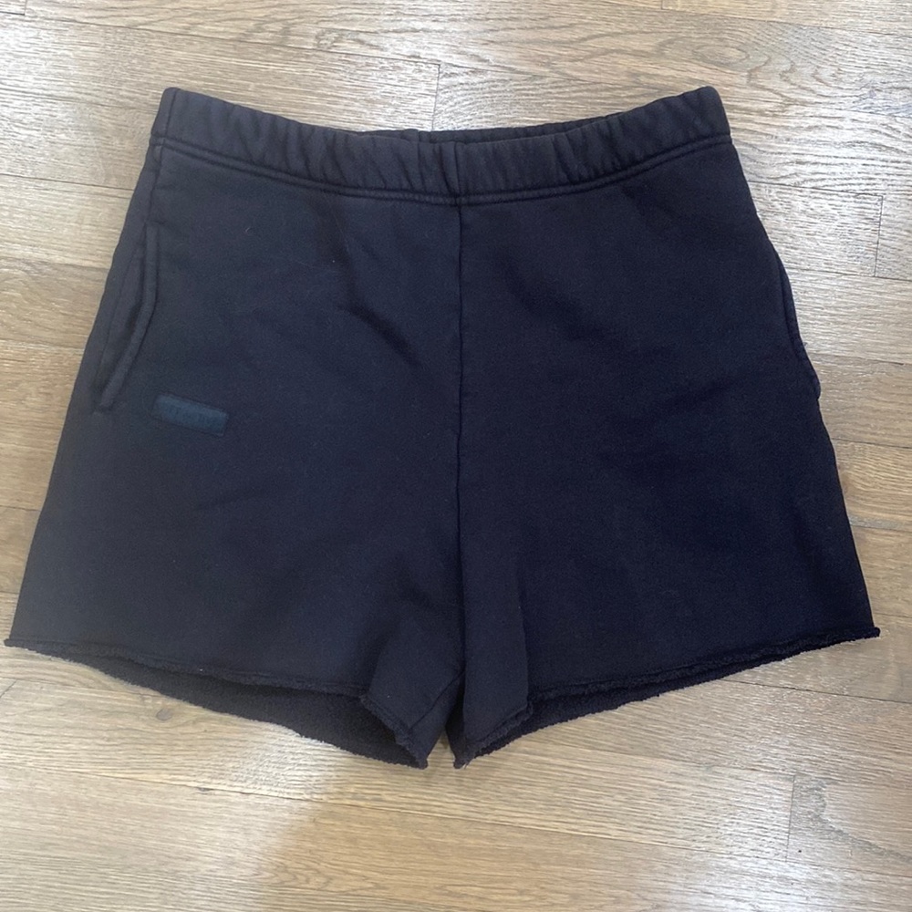 Set Active large onyx sweat shorts